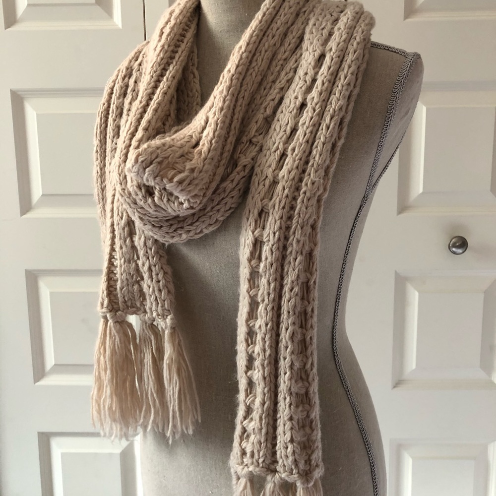 (2 FOR $5) Forever 21 Knitted Scarves